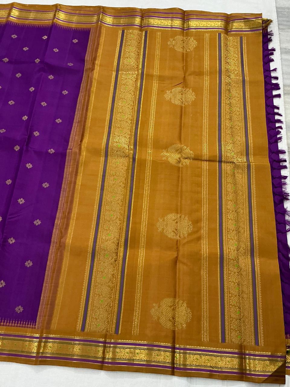 MAATHEY: Small border Kanjivaram Silk (Vadamalli + Amber)