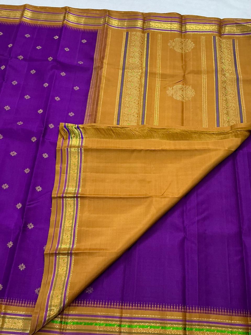 MAATHEY: Small border Kanjivaram Silk (Vadamalli + Amber)