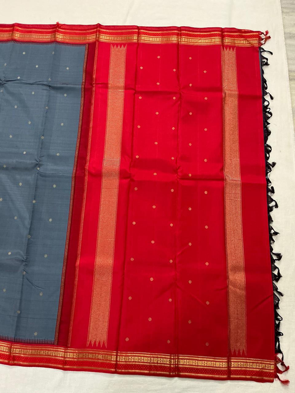 MAATHEY: Small border Kanjivaram Silk (Slate Grey + Red)