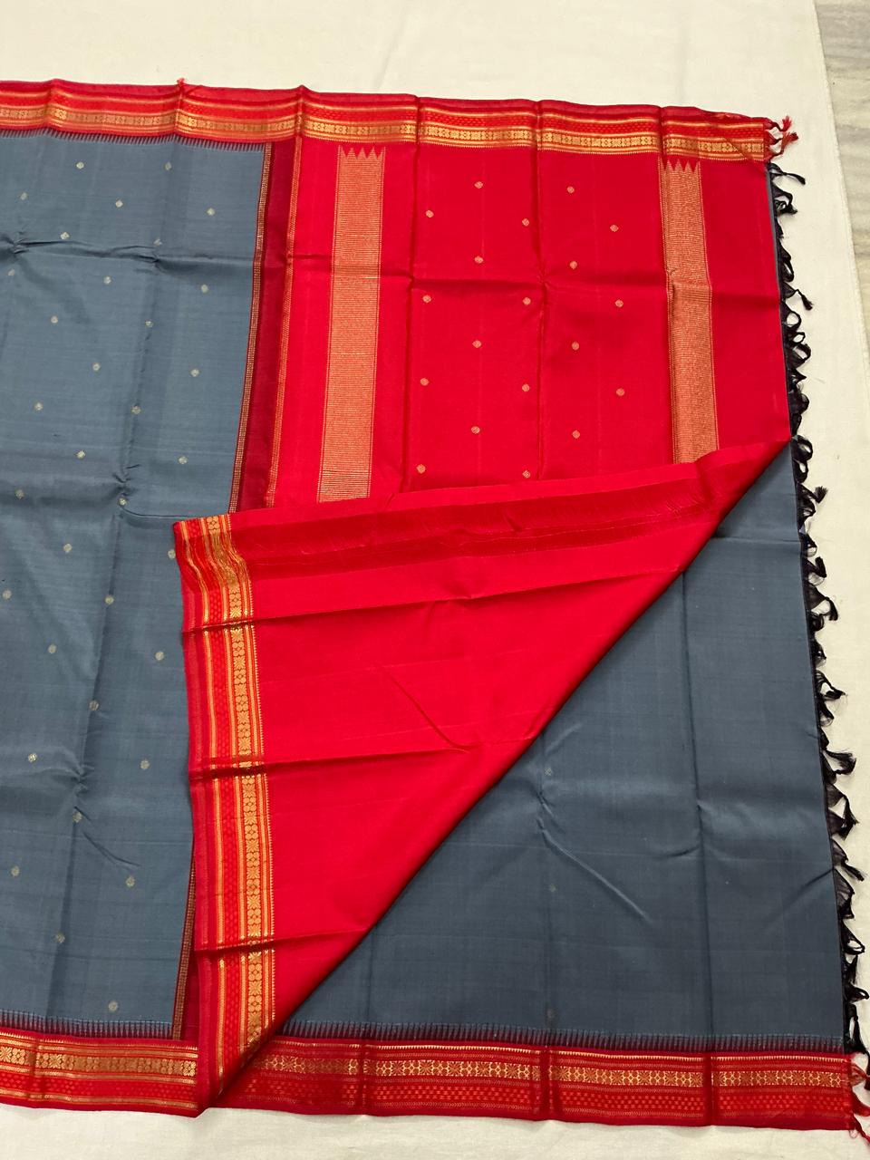 MAATHEY: Small border Kanjivaram Silk (Slate Grey + Red)