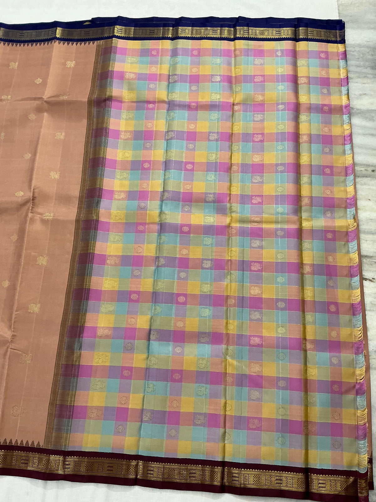 MAATHEY: Small border Kanjivaram Silk (Paalum Pazhamum Pallu)