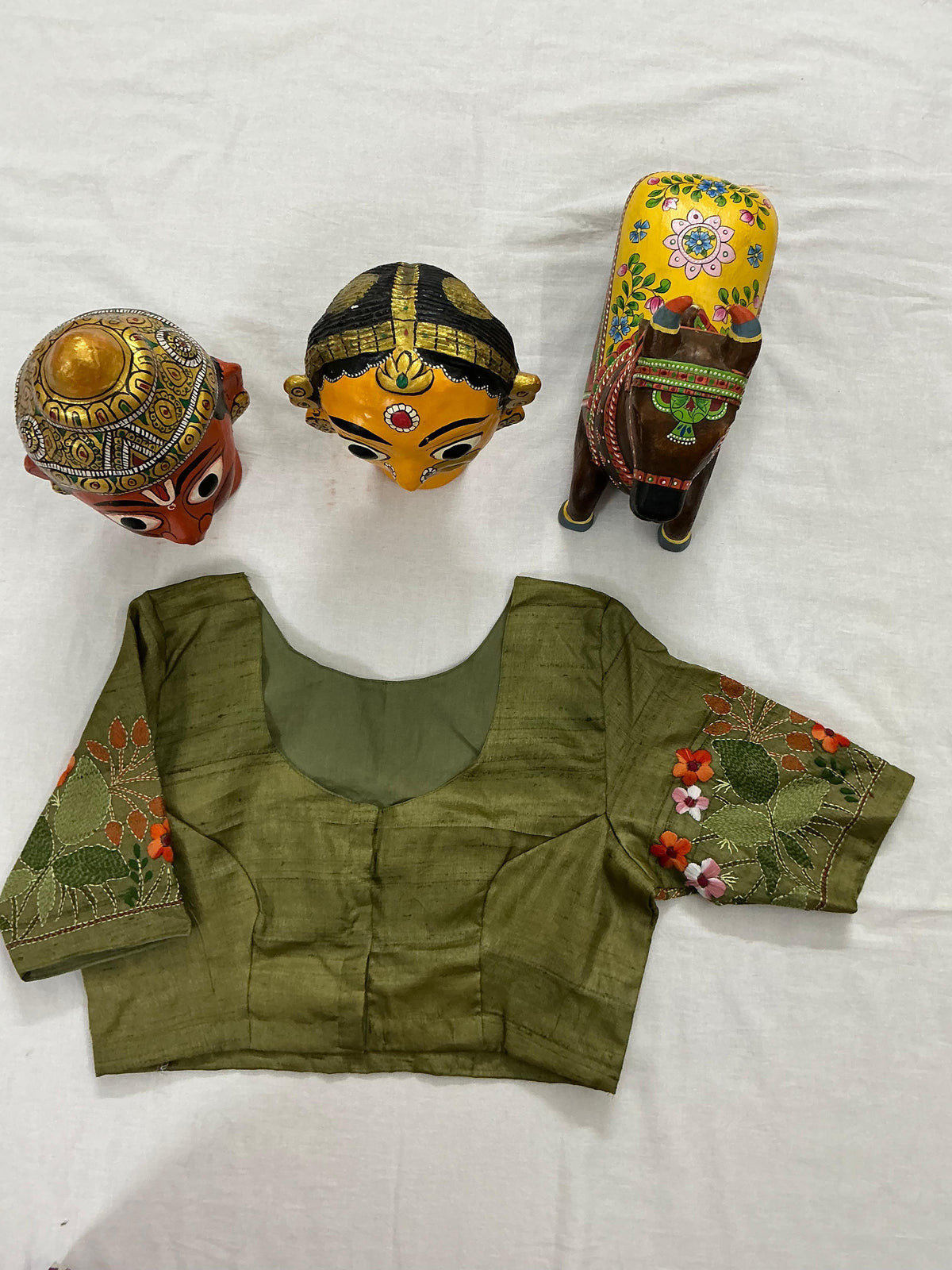 Handcrafted Ready to Wear Blouse : Kantha on tussar (Olive Green)