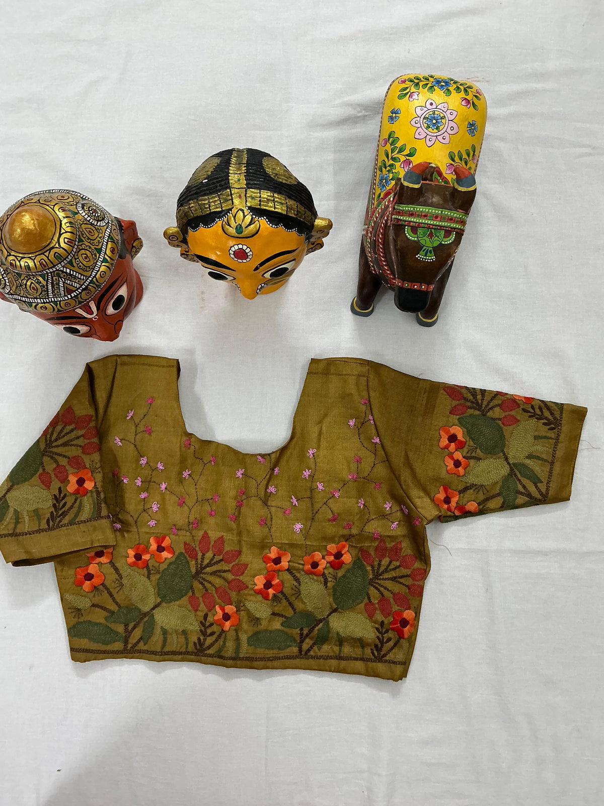 Handcrafted Ready to Wear Blouse : Kantha on tussar (Golden Brown)