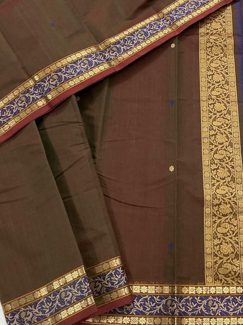 Handwoven Kanchi cotton : Manthulir (Shot red green)