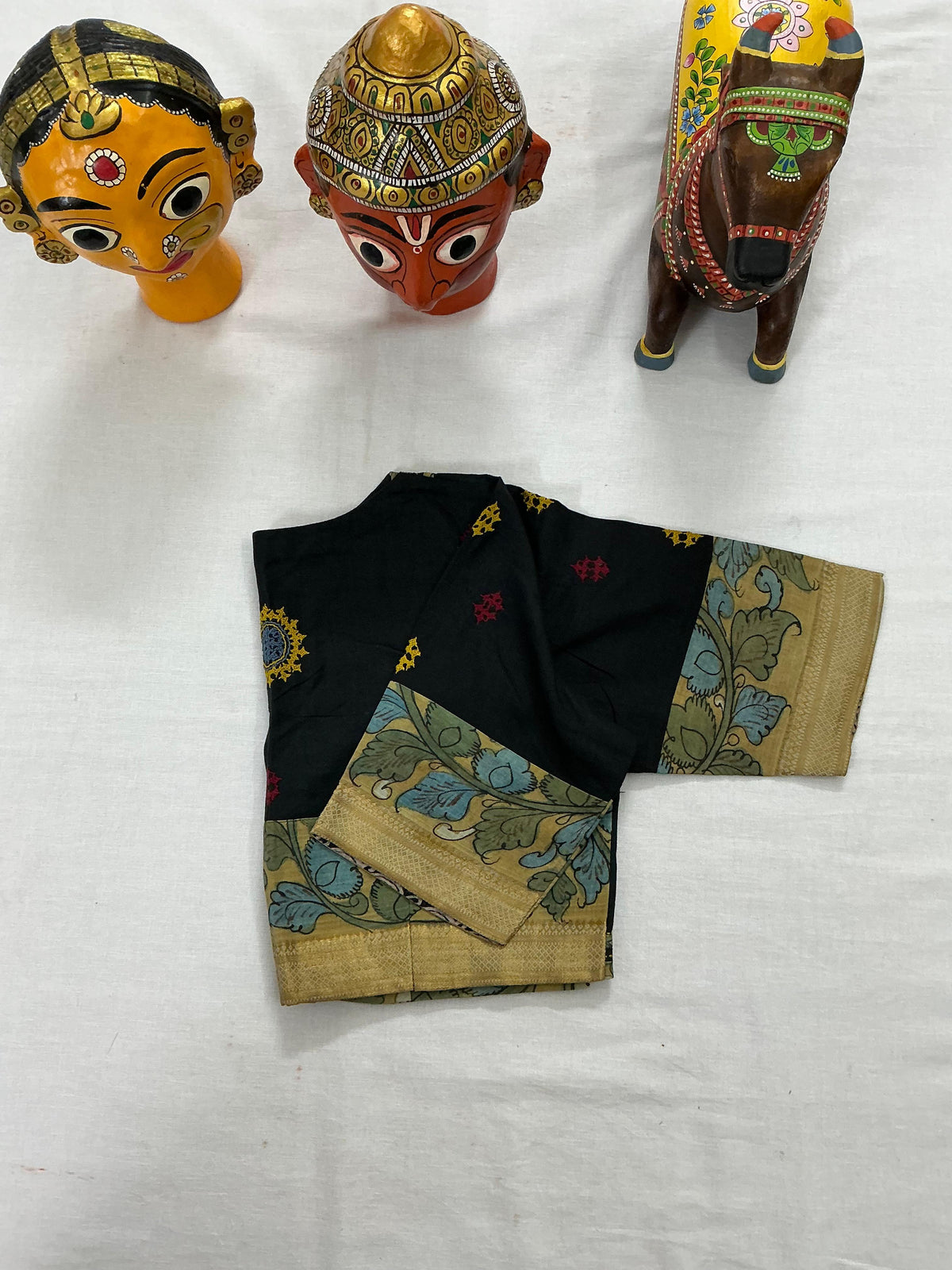 Handcrafted Ready to Wear Blouse : Kalamkari &amp; Kutch in cotton