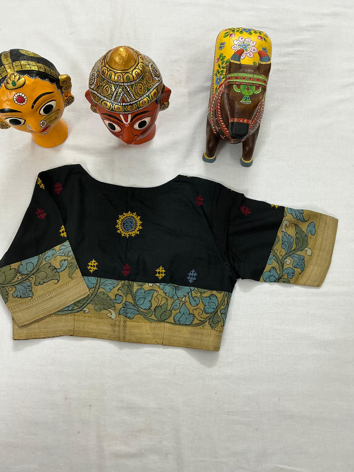 Handcrafted Ready to Wear Blouse : Kalamkari &amp; Kutch in cotton
