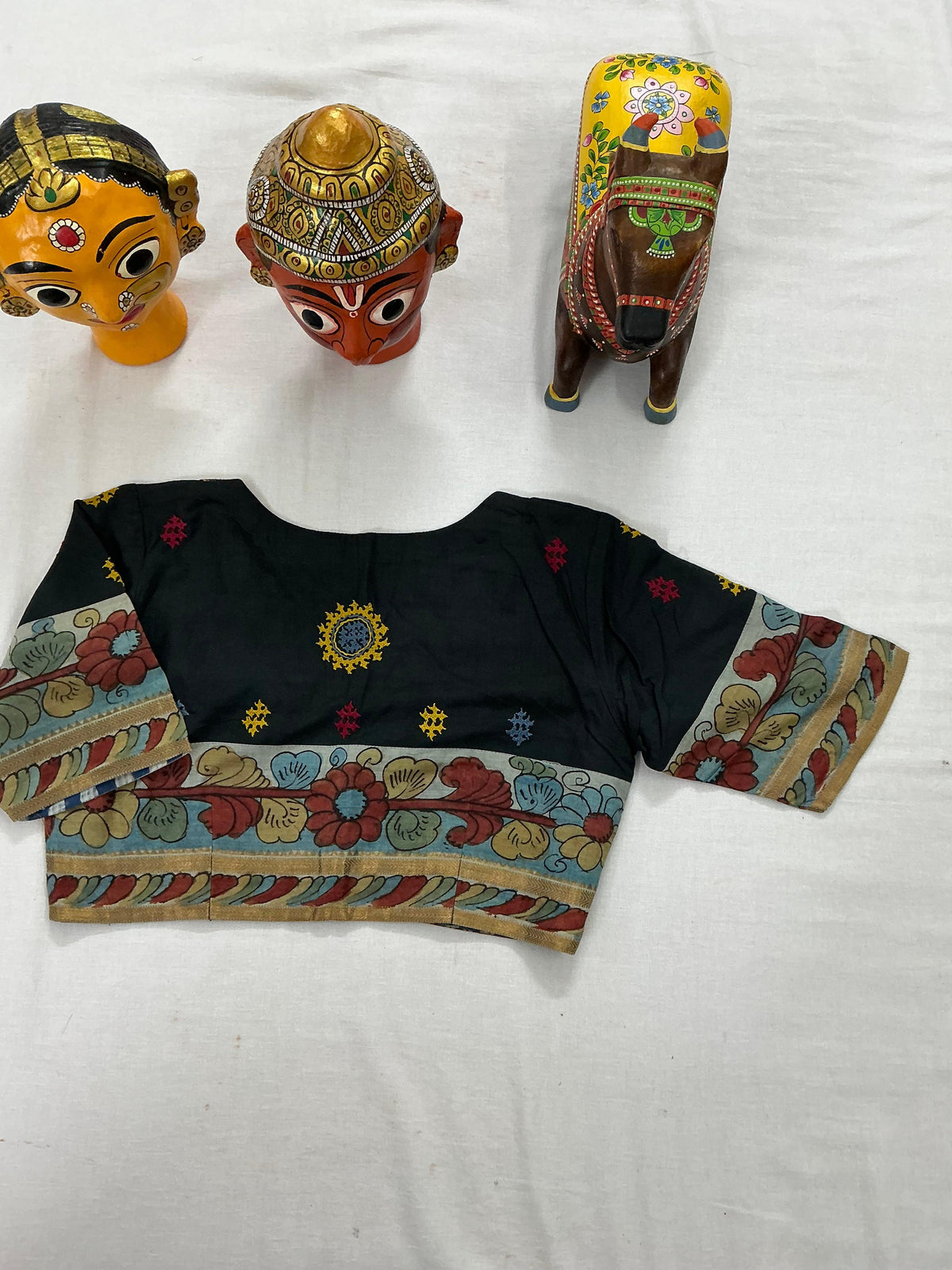 Handcrafted Ready to Wear Blouse : Kalamkari &amp; Kutch in cotton