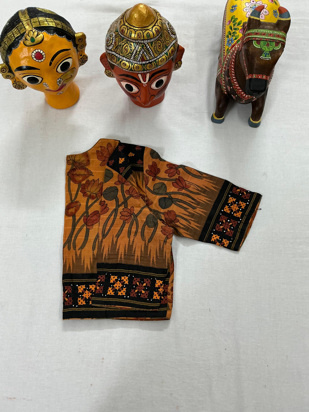 Handcrafted Ready to Wear Blouse : Kalamkari &amp; Kutch in cotton