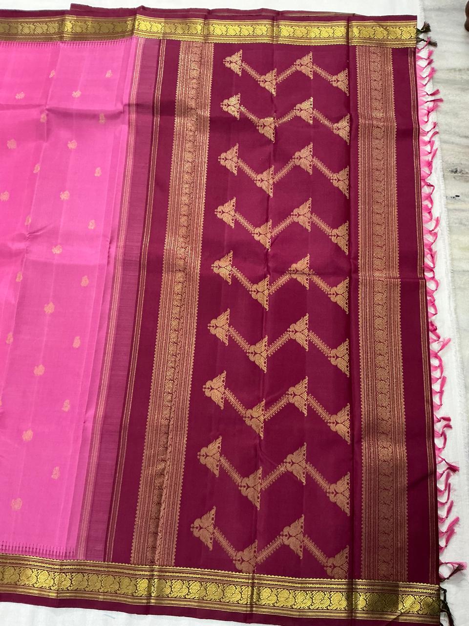 MAATHEY: Small border Korvai Kanjivaram  (Rosemilk pink)