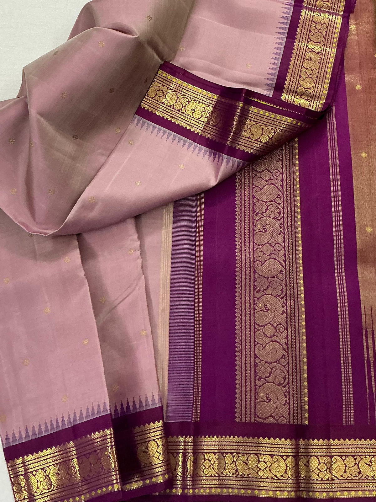 MAATHEY: Small border Korvai Kanjivaram  (Dusty Rose Gold)