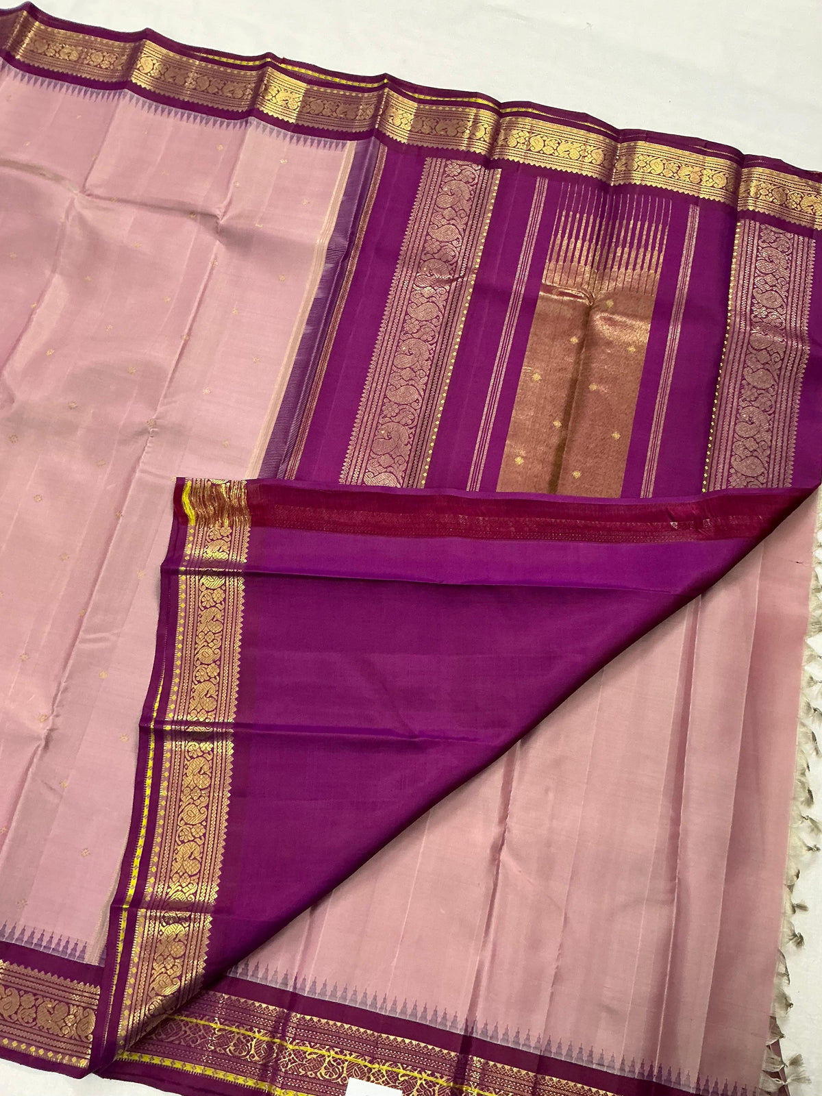 MAATHEY: Small border Korvai Kanjivaram  (Dusty Rose Gold)