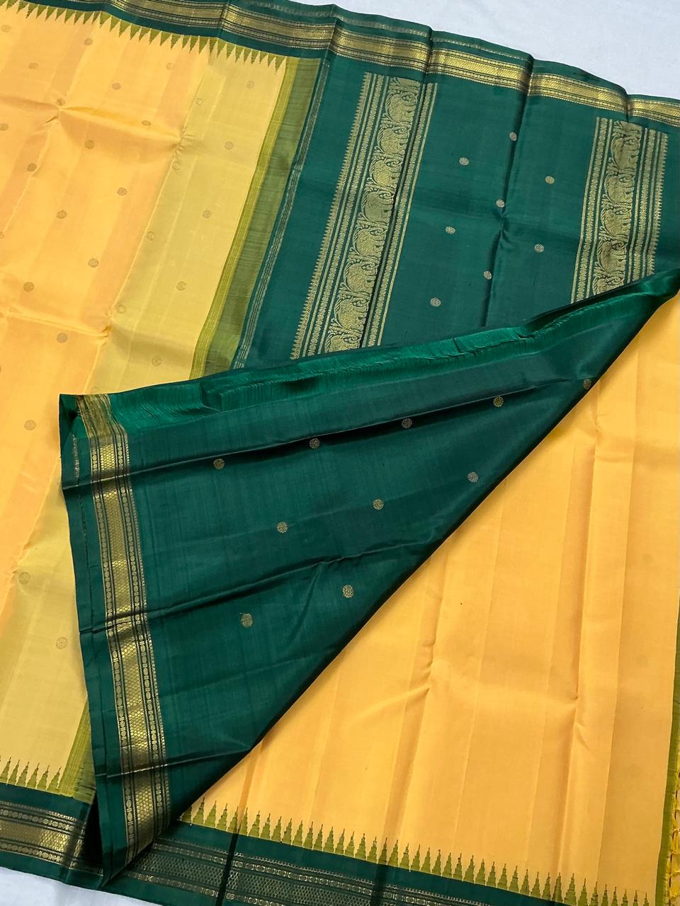 MAATHEY: Small border Korvai Kanjivaram  (Butter Yellow)