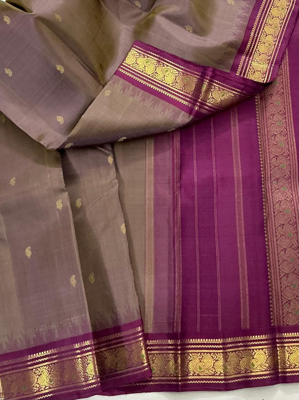 MAATHEY: Small border Korvai Kanjivaram  (Cocoa brown)