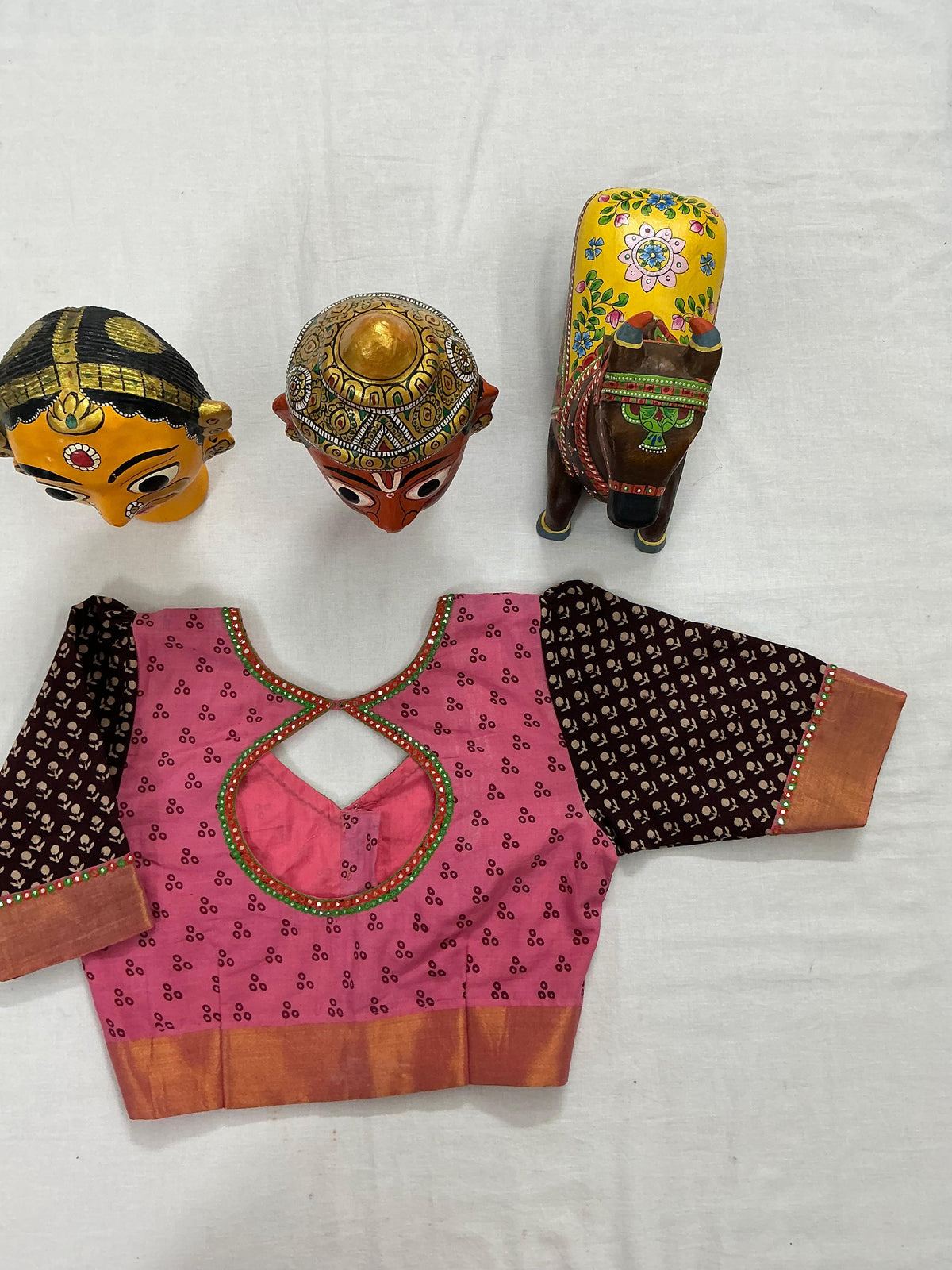 Handcrafted Ready to Wear Blouse : Sungudi (Rose Pink)