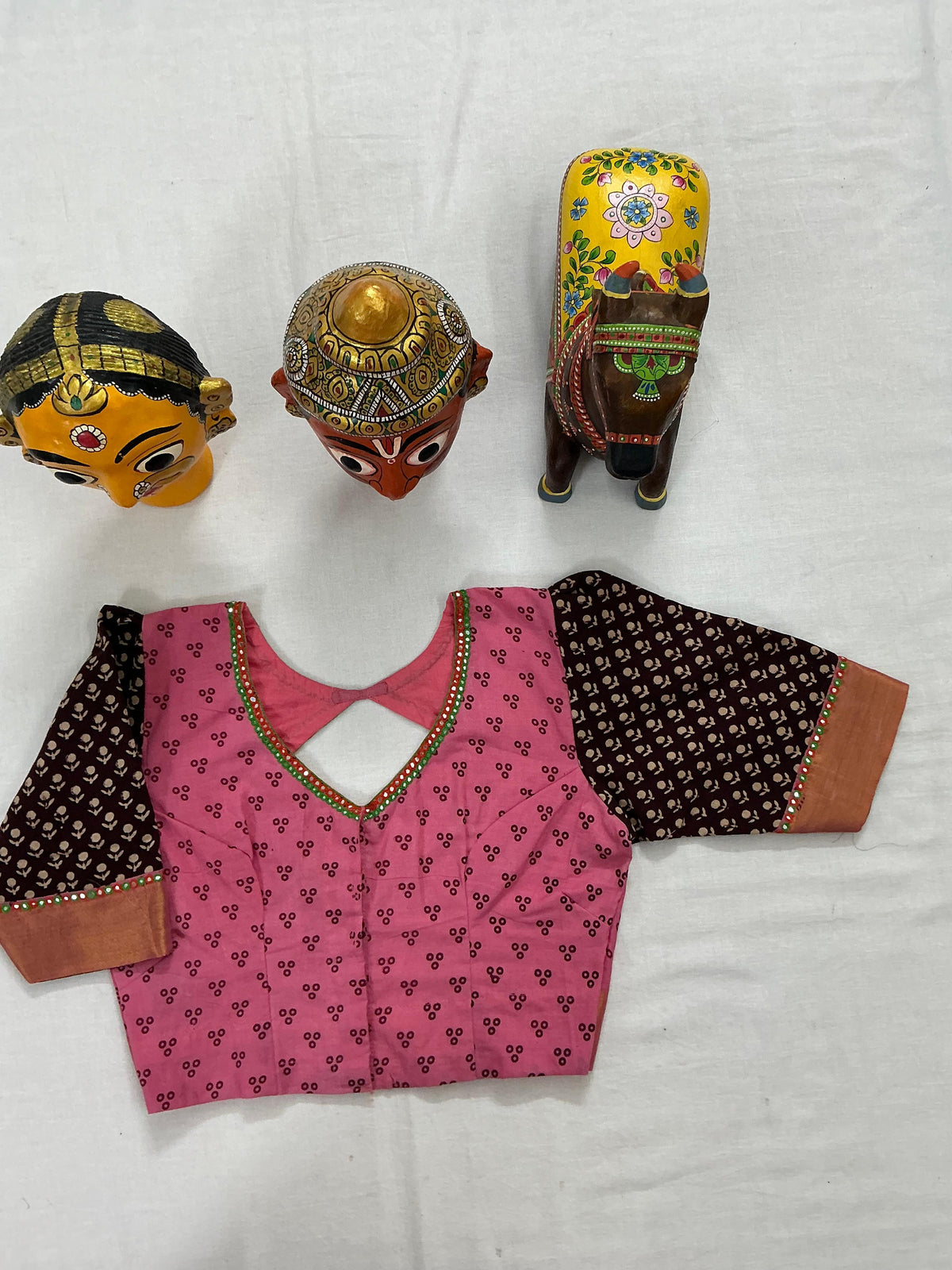 Handcrafted Ready to Wear Blouse : Sungudi (Rose Pink)