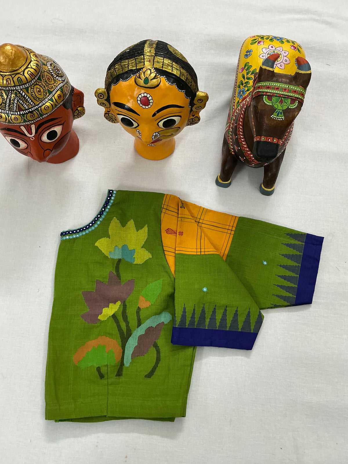 Handcrafted Ready to Wear Blouse : Ponduru Khadi Jamdani