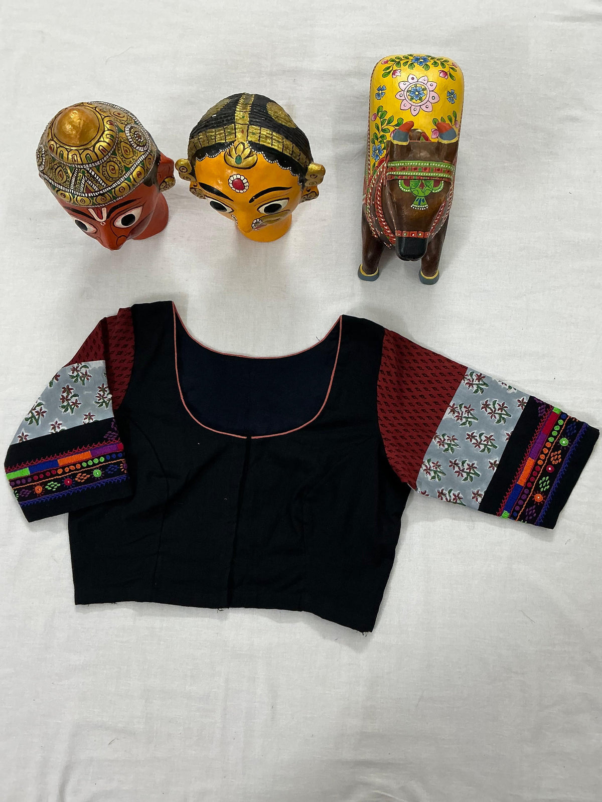 Blouse : Lambani (Black)