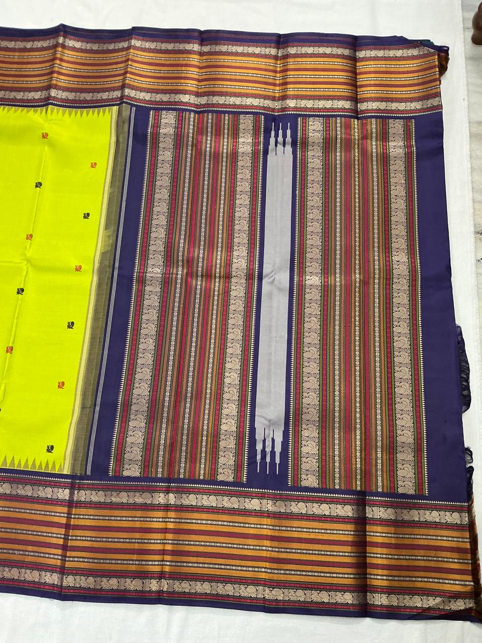 No Zari Kanji Silk : Green