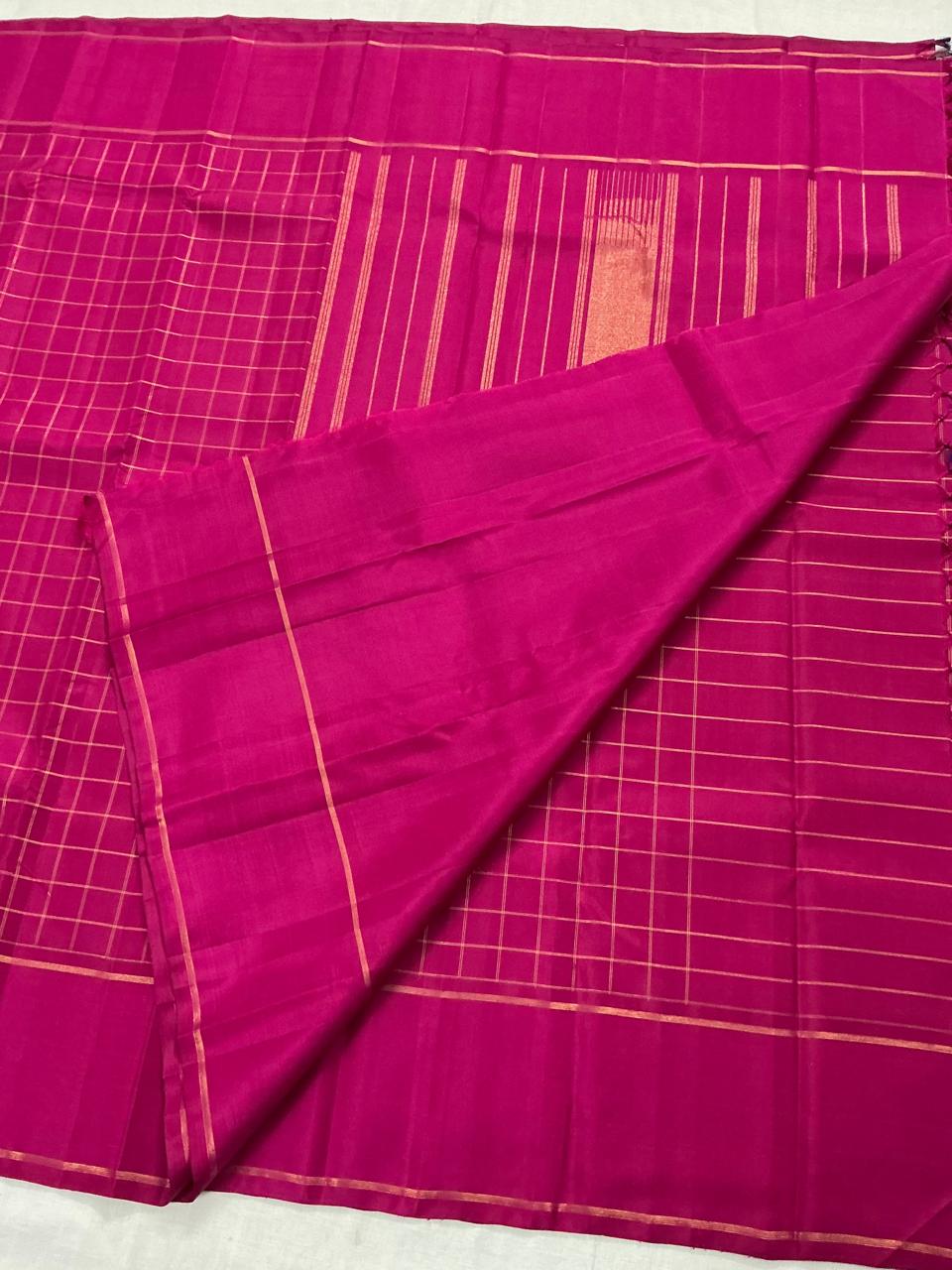 SWARA: Kattam with Self borders (Pink)