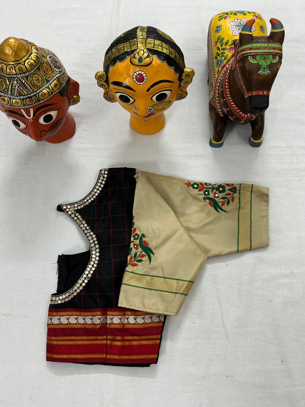 Handcrafted Ready to Wear Blouse : Kanjivaram Silk (Black)
