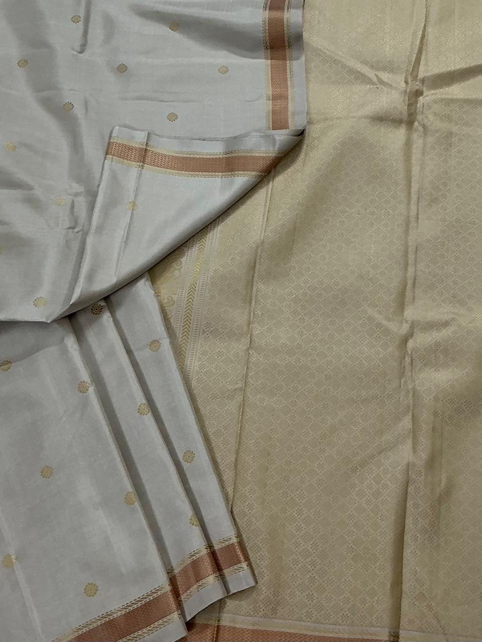 ONAM COLLECTIVE: NO ZARI KANJIVARAM SILK