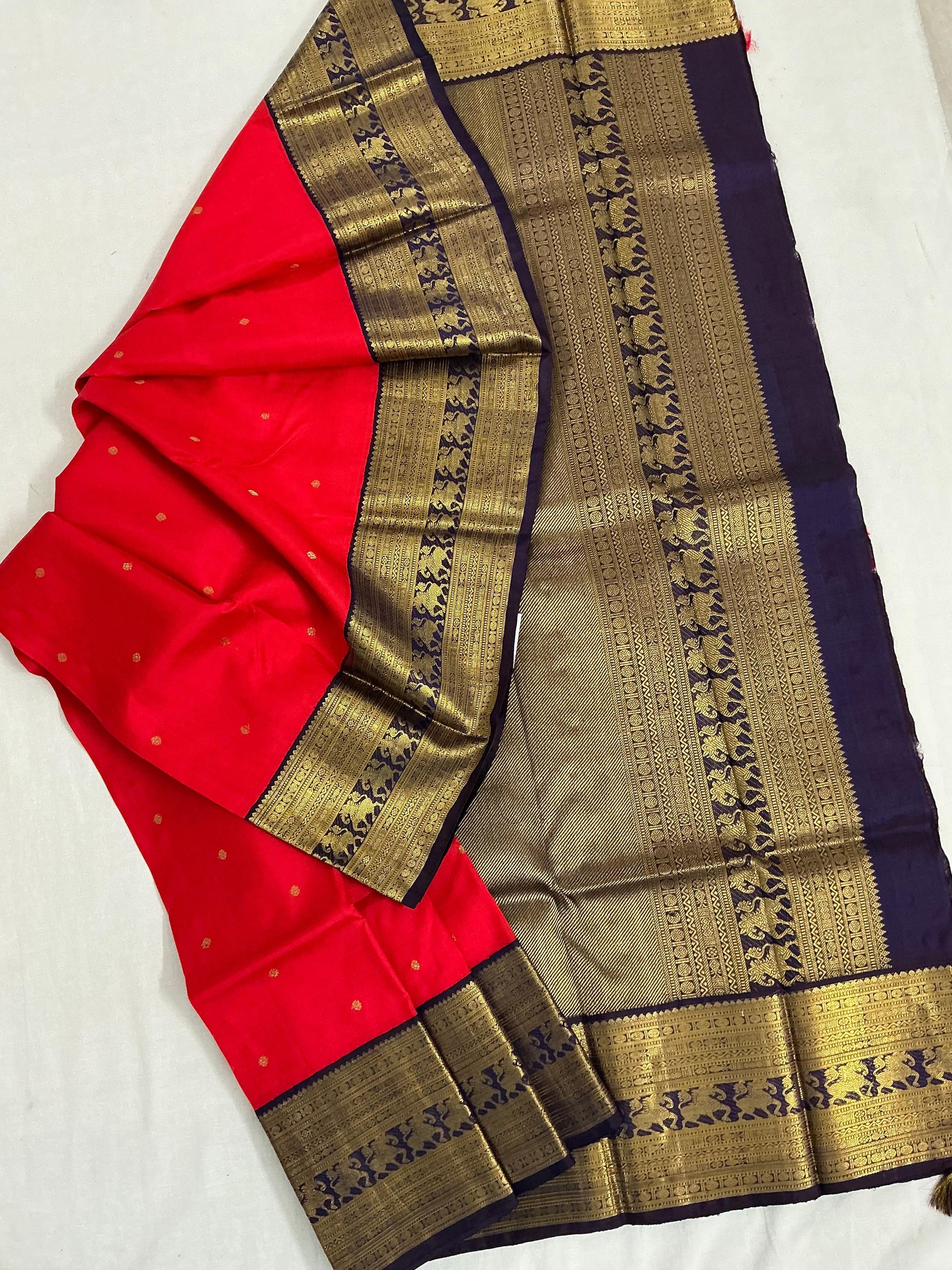 MYTHILI:  Vintage Inspired Kanjivarams (Candy Red + NavyBlue)